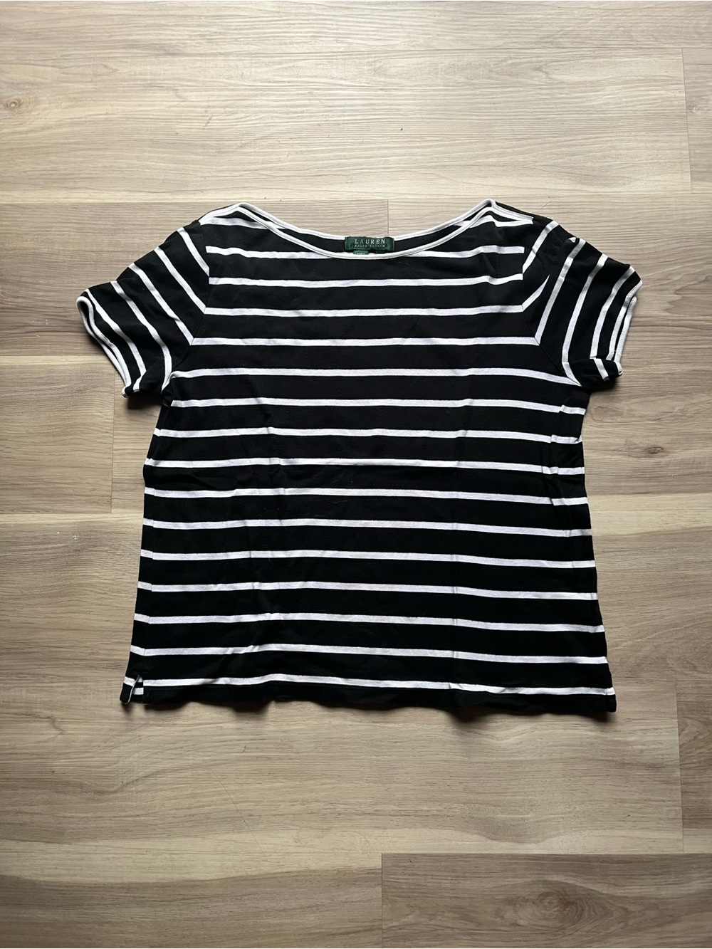 Lauren Ralph Lauren Black and White Striped Short Sleeve Tee size L